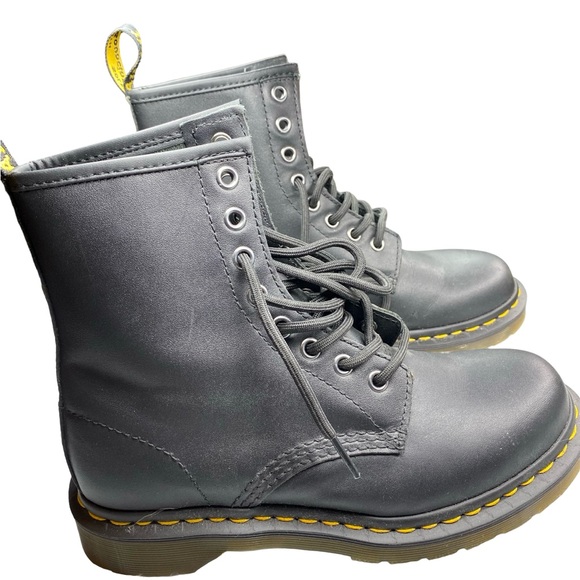 Dr Martens WOMEN'S Smooth Leather Lace Up boots size 6 - Picture 10 of 15